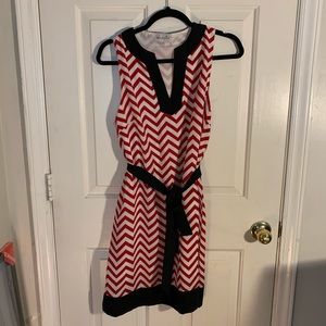 White and red chevron dress💖